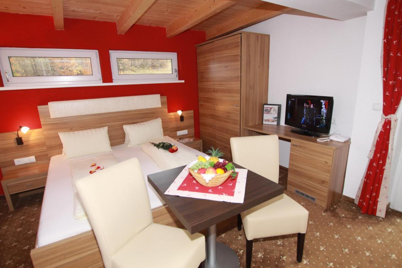 Pension Edelweiss Breitenbach am Inn Exterior foto