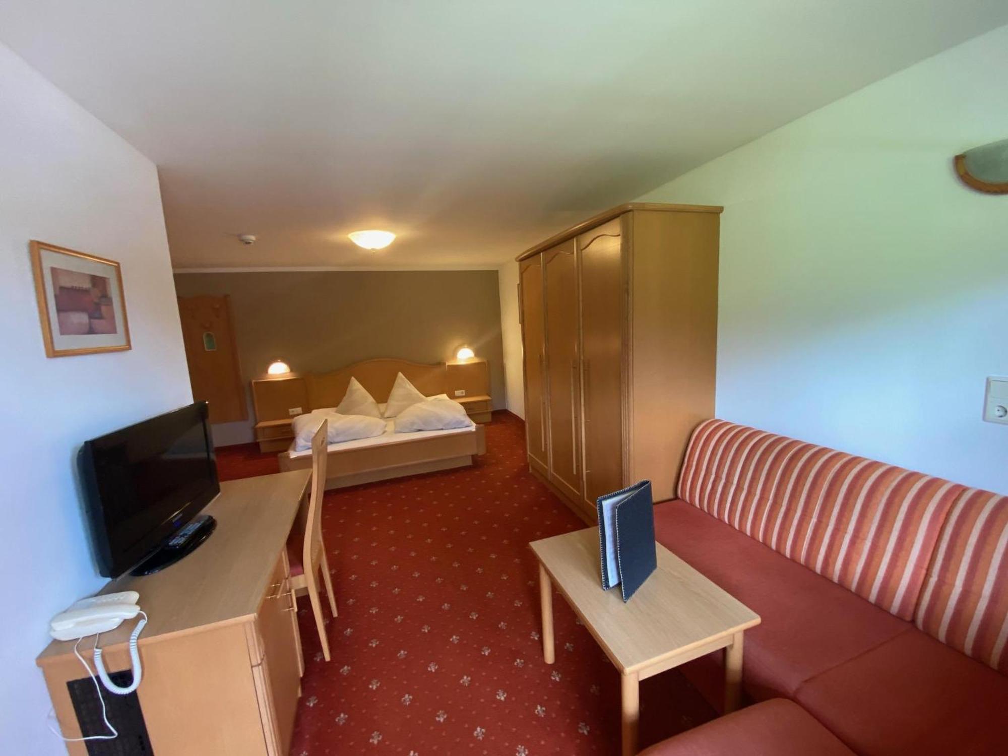 Pension Edelweiss Breitenbach am Inn Exterior foto