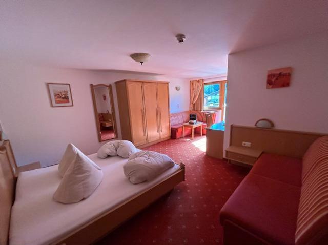 Pension Edelweiss Breitenbach am Inn Exterior foto