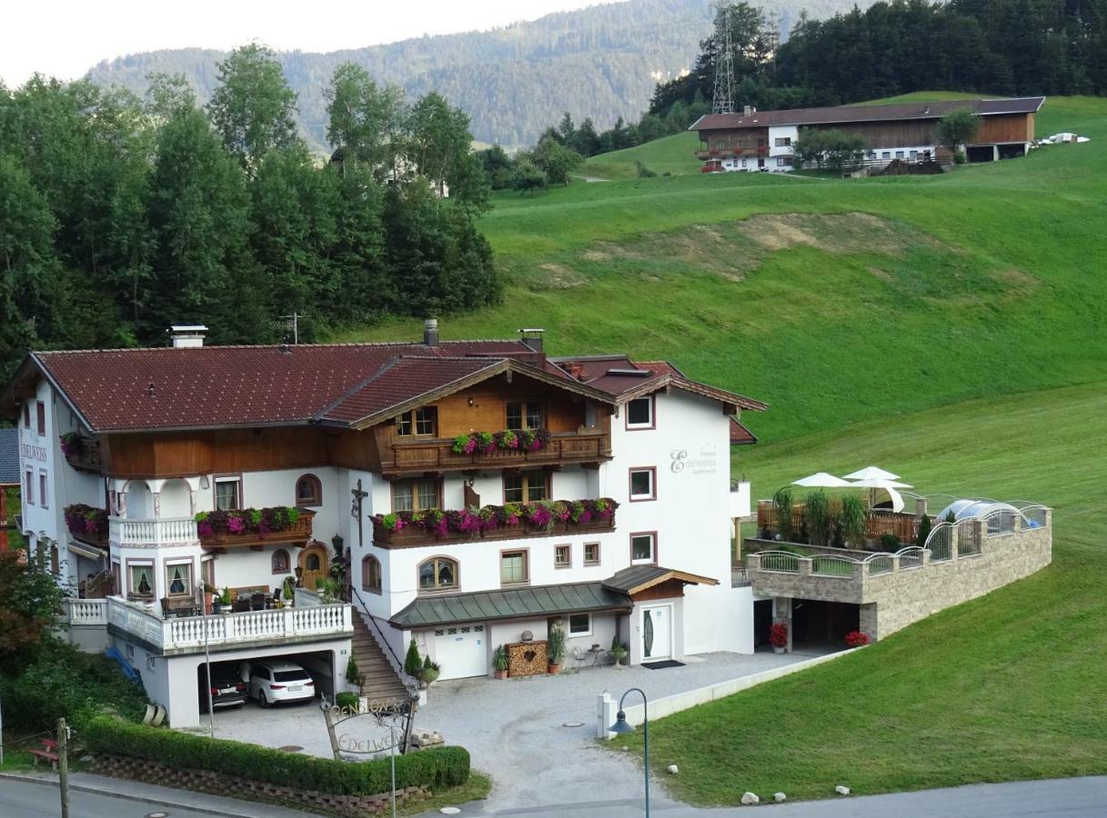 Pension Edelweiss Breitenbach am Inn Exterior foto
